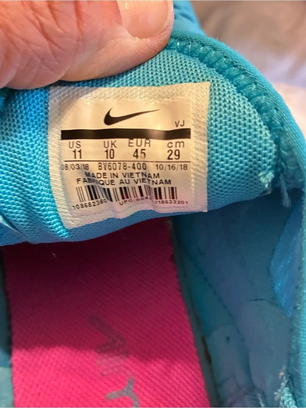 Nike Air Max 270 Men's Athletic Shoes - Turquoise/Pink